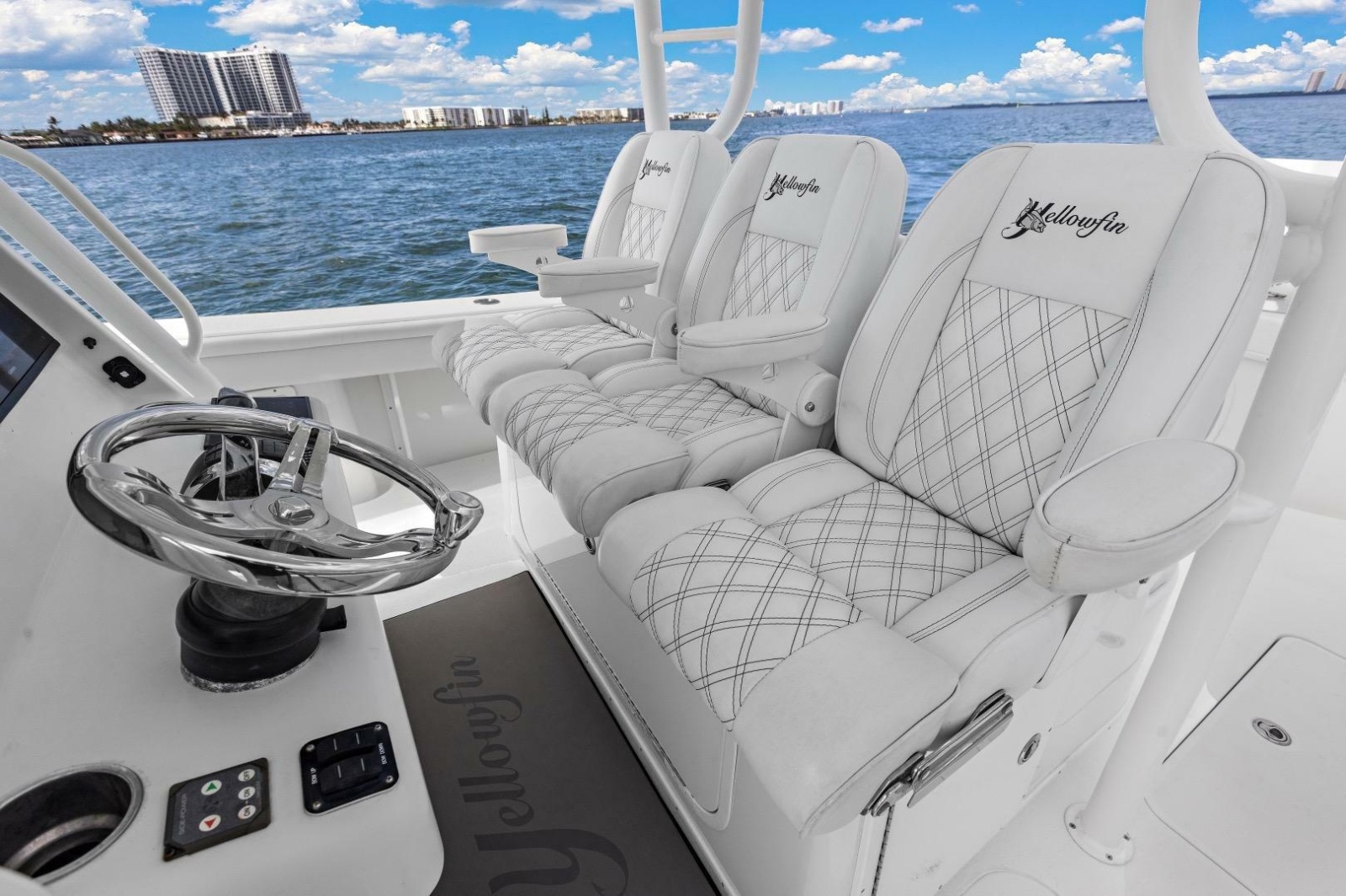 2015 Yellowfin 39 Offshore