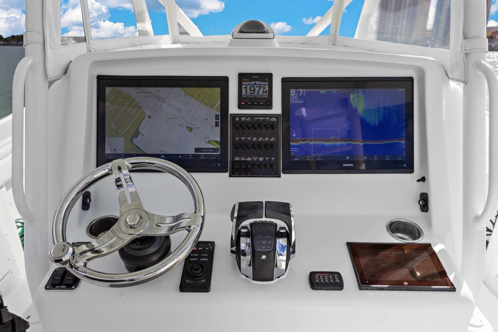 2015 Yellowfin 39 Offshore