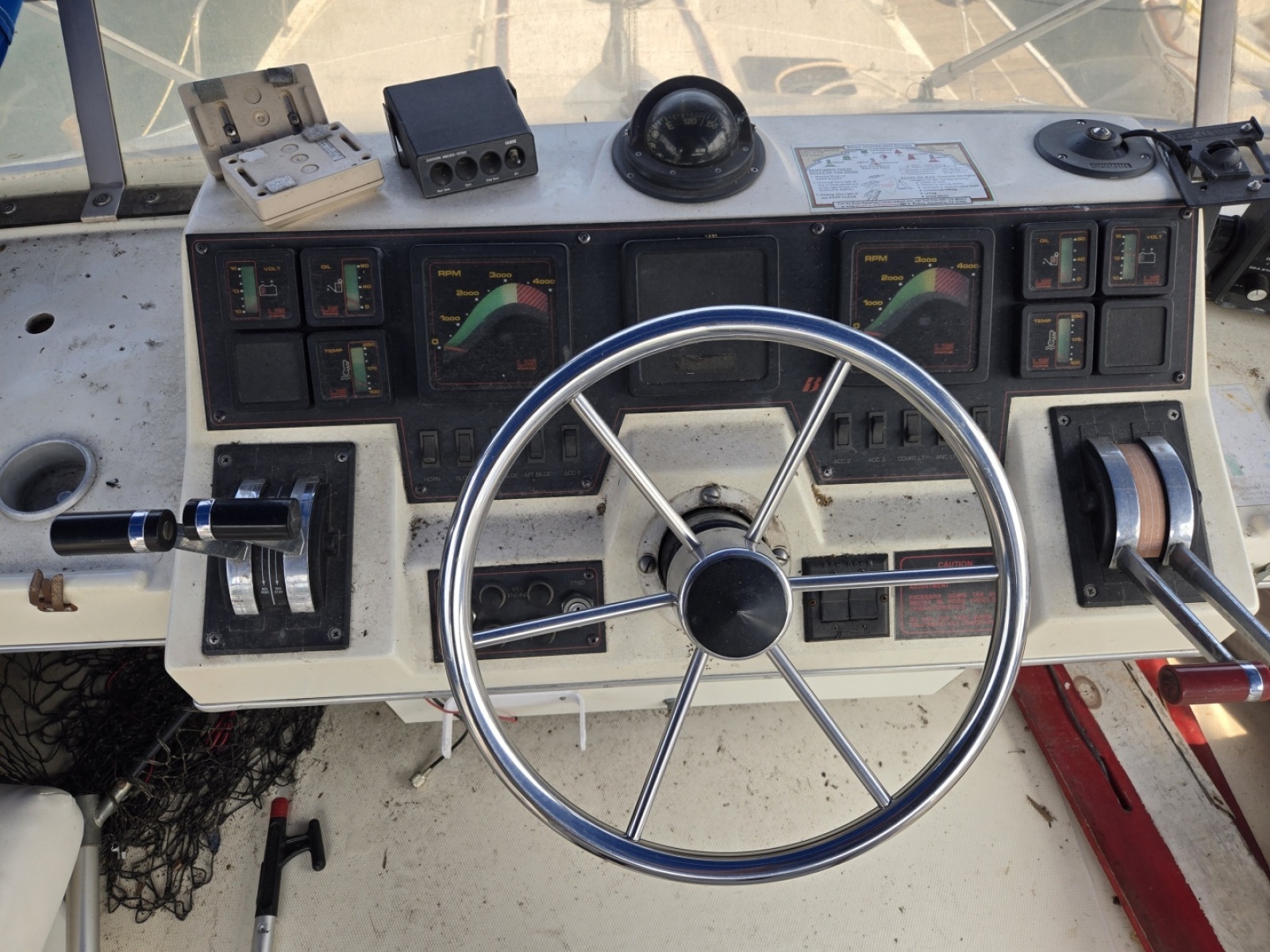 1986 Bayliner 3870