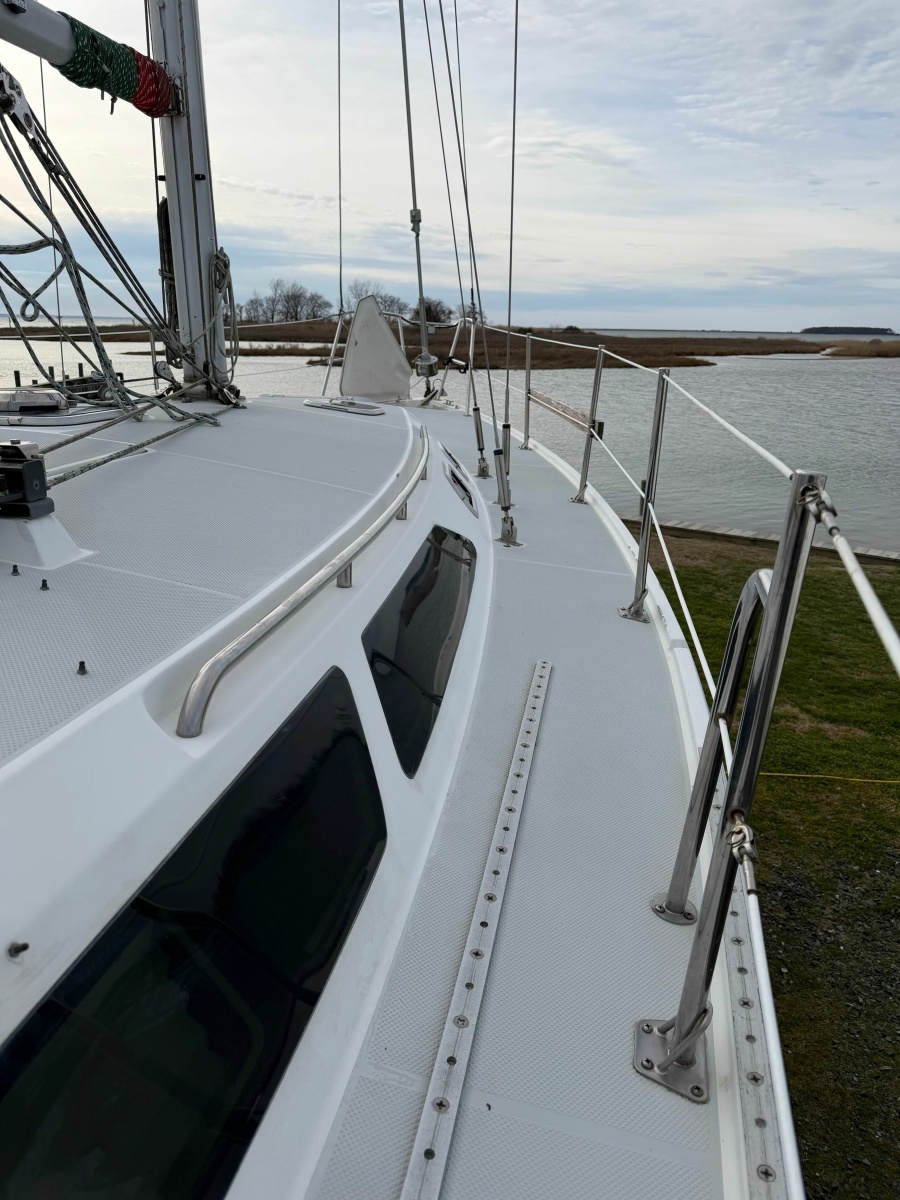 1995 Catalina 36 Mk II