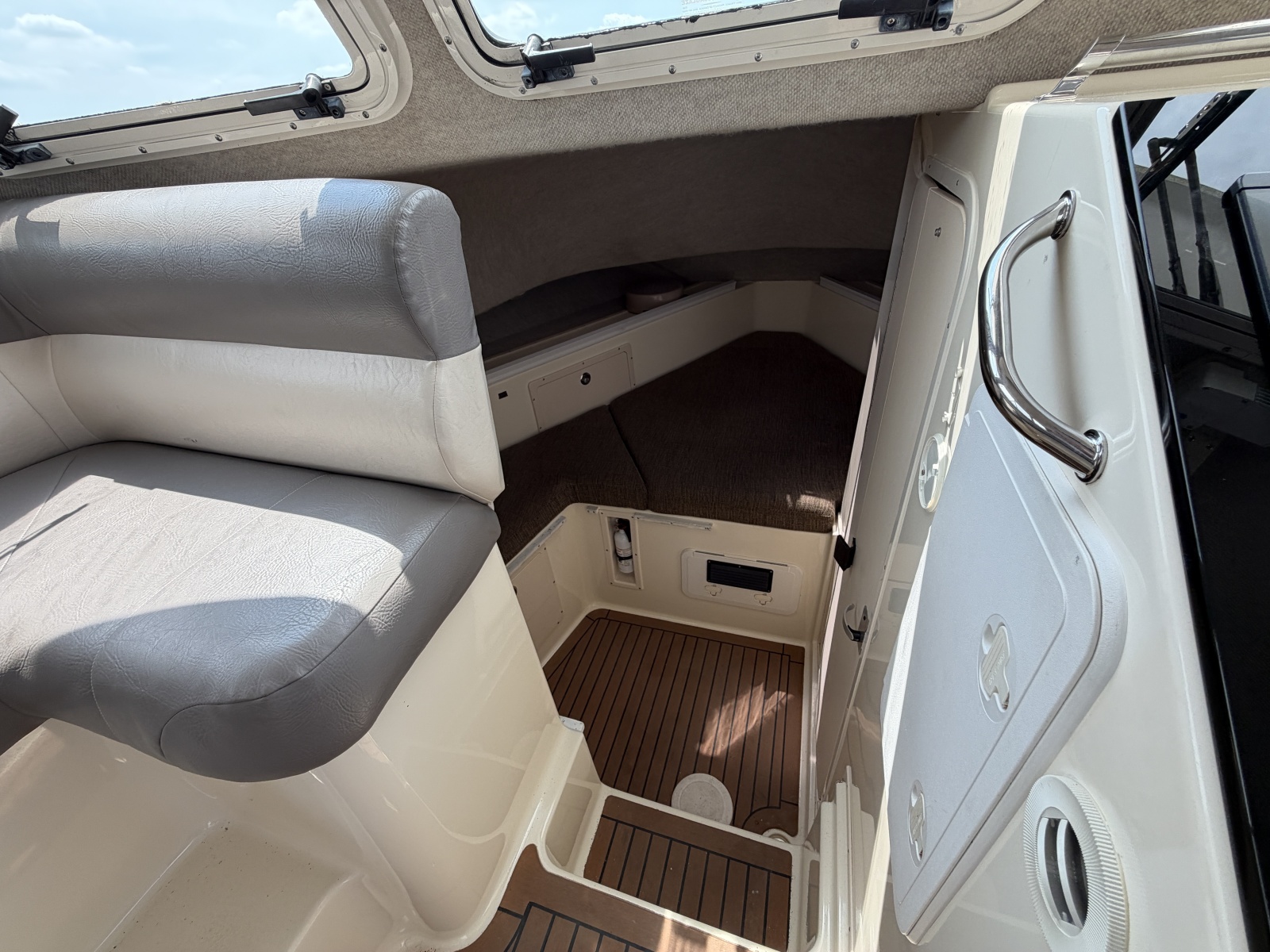 2009 Parker 3420 XLD Sport Cabin