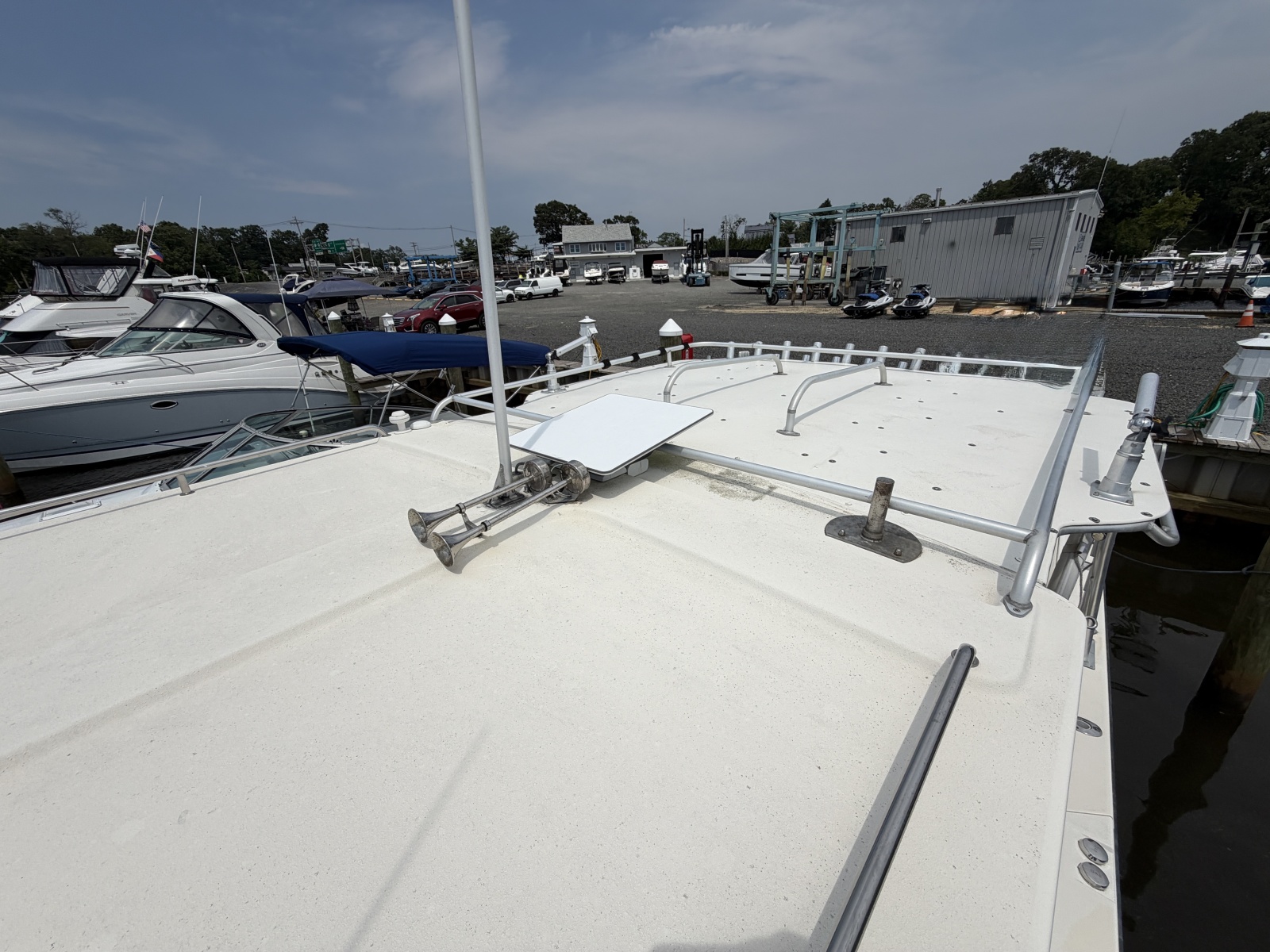2009 Parker 3420 XLD Sport Cabin