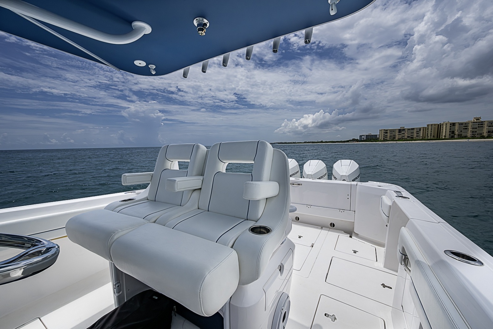 2023 Intrepid 375 Nomad FE