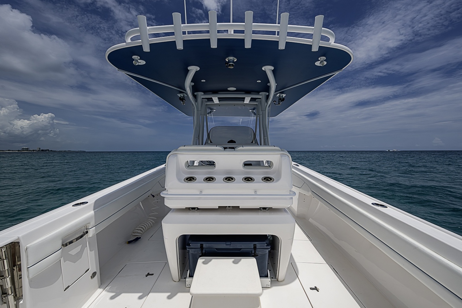 2023 Intrepid 375 Nomad FE