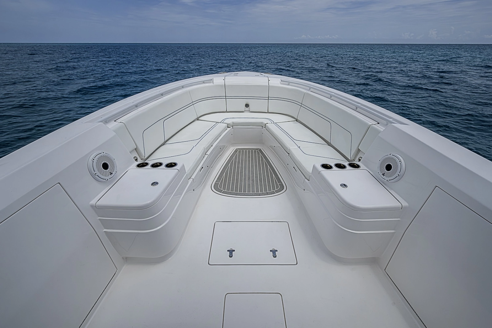 2023 Intrepid 375 Nomad FE