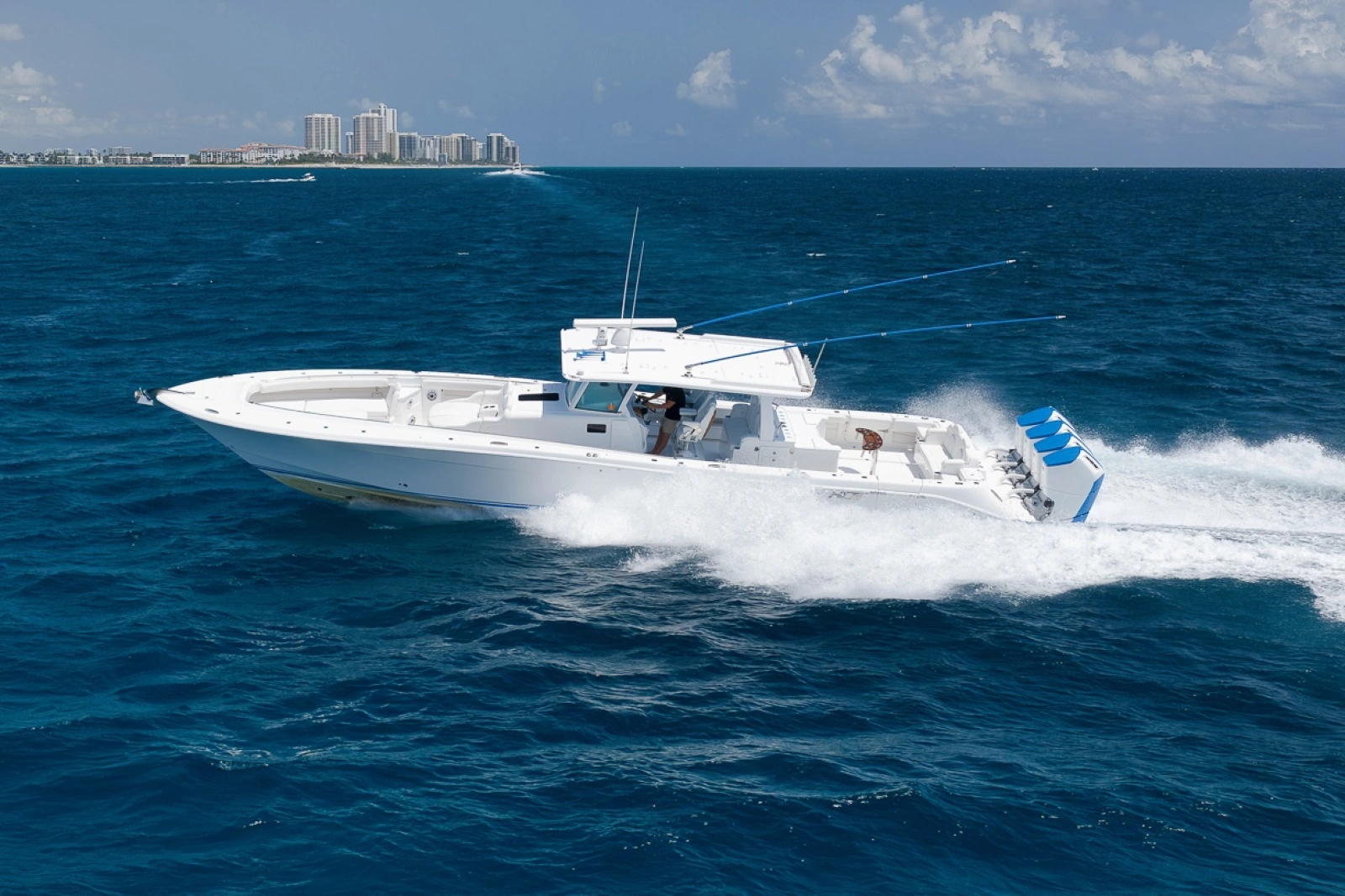 2023 HCB 53 Suenos