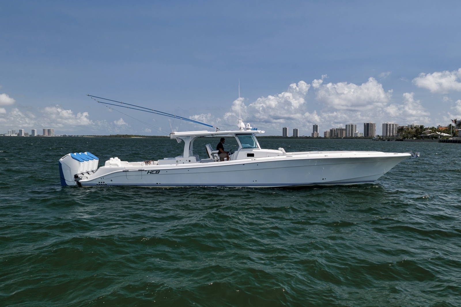 2023 HCB 53 Suenos