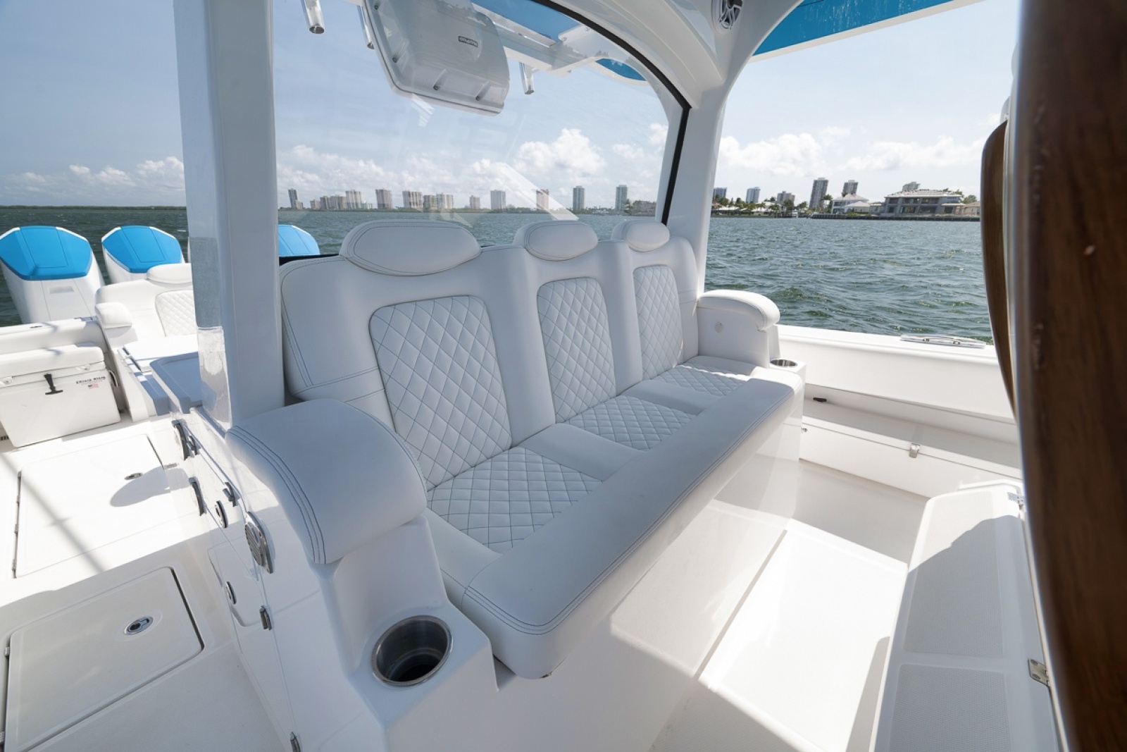 2023 HCB 53 Suenos
