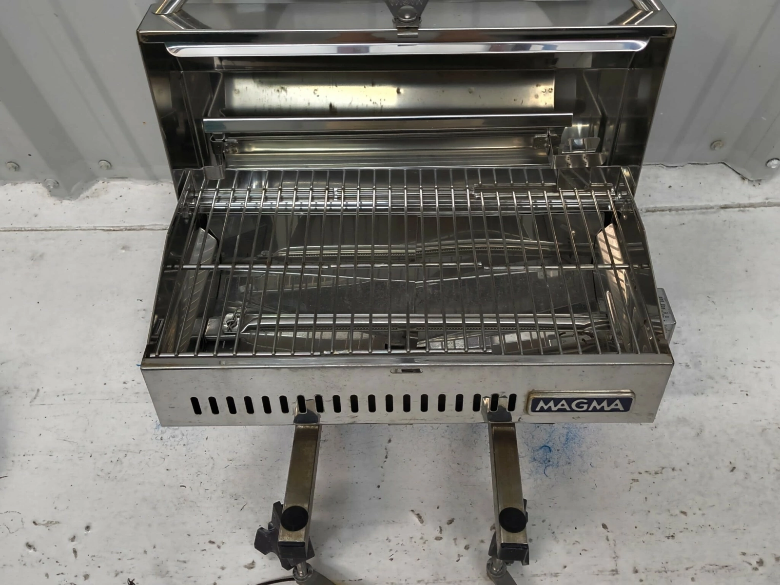 1998 Camano Troll 31