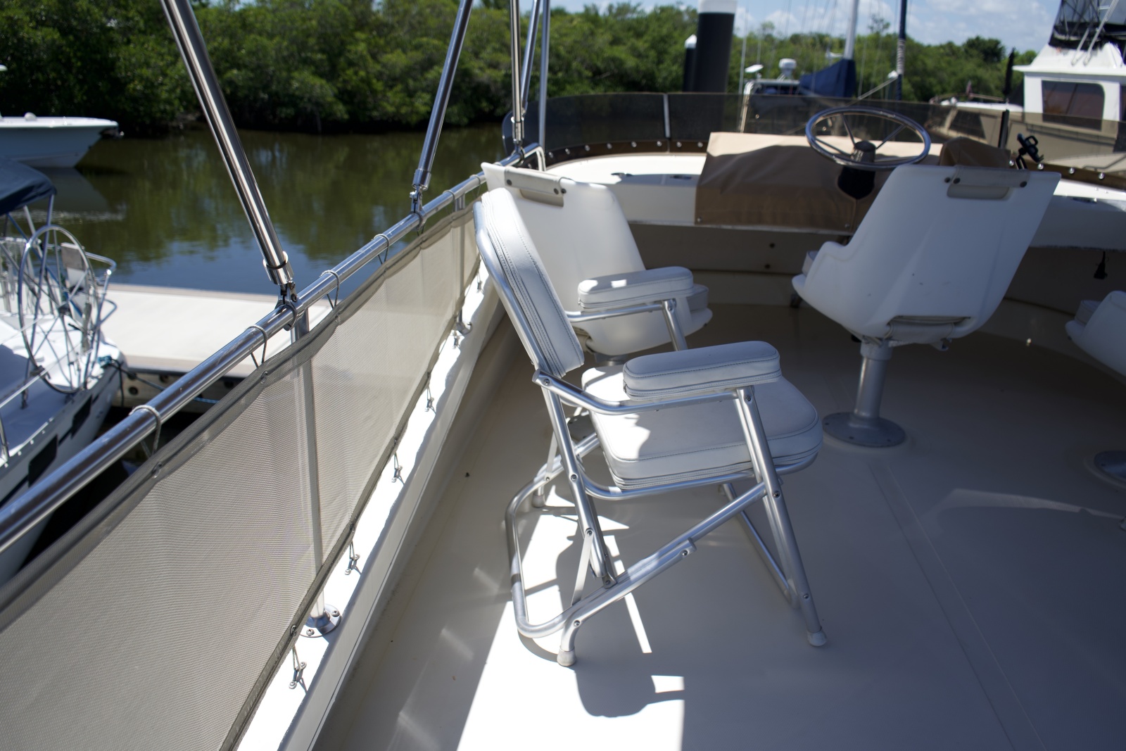 1998 Camano Troll 31