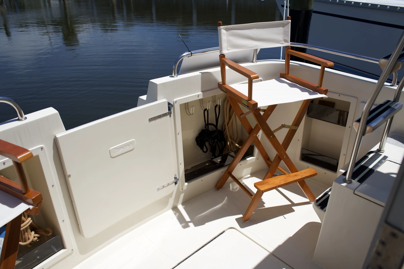 1998 Camano Troll 31