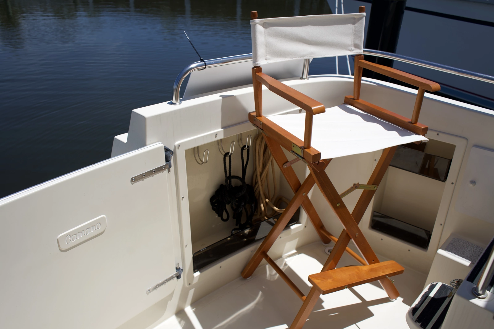 1998 Camano Troll 31