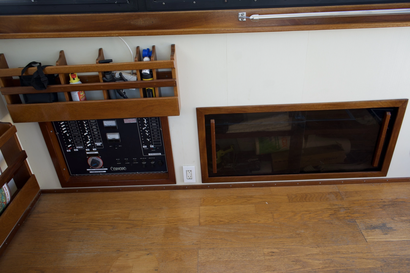 1998 Camano Troll 31
