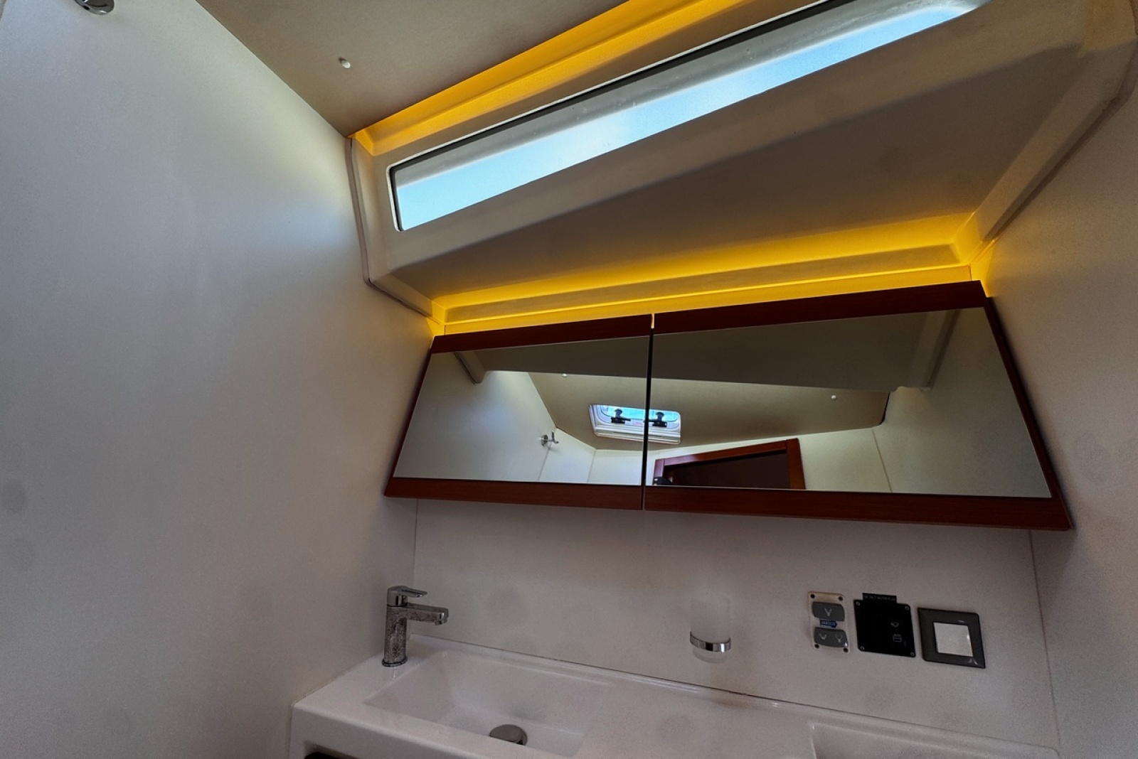 2020 Beneteau Oceanis 46.1