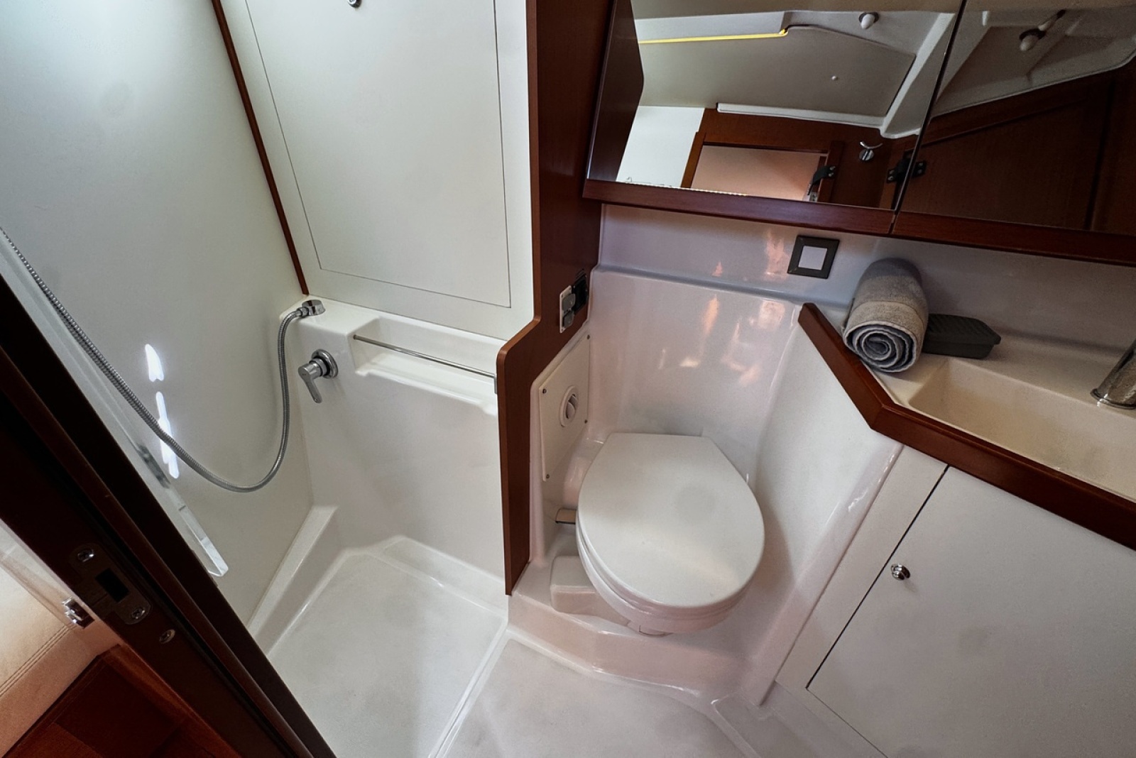 2020 Beneteau Oceanis 46.1