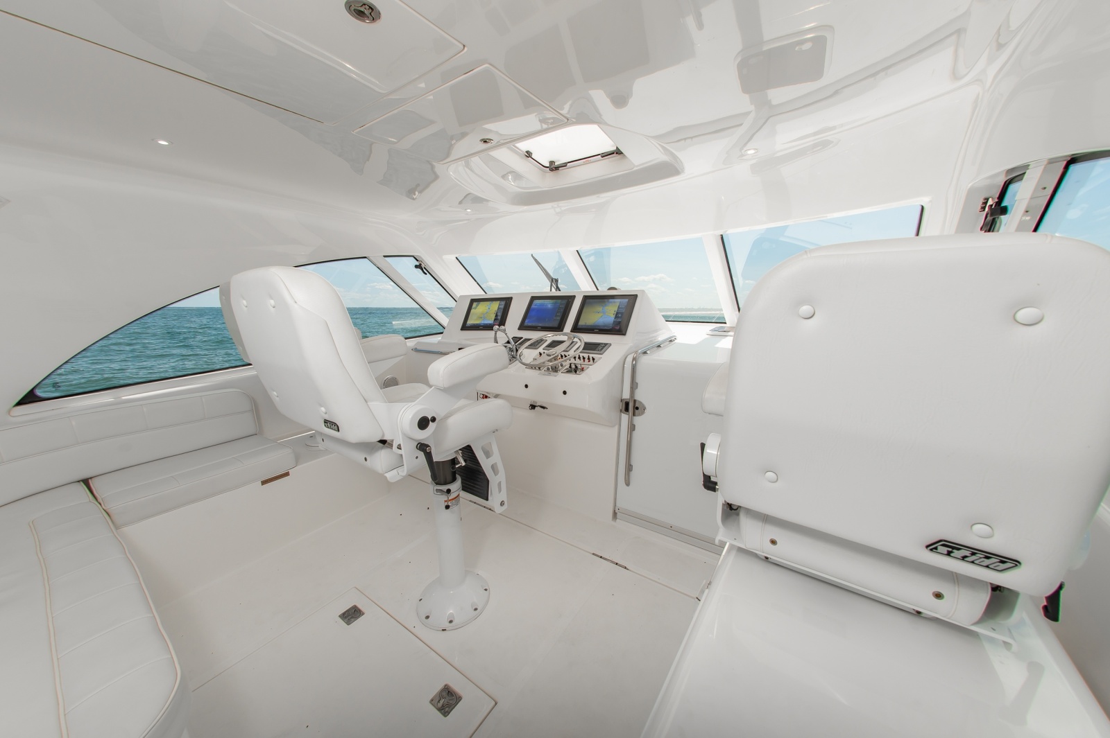 40 Cabo 2013 Ghost 16