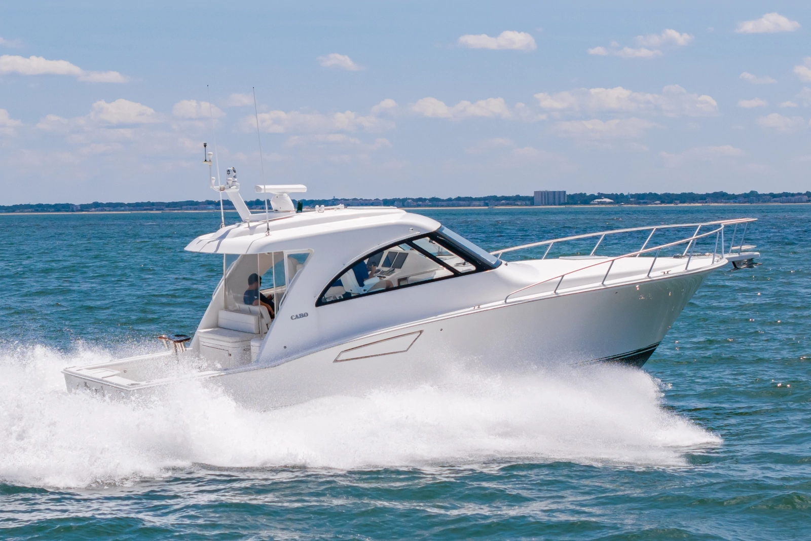40 Cabo 2013 Ghost 02