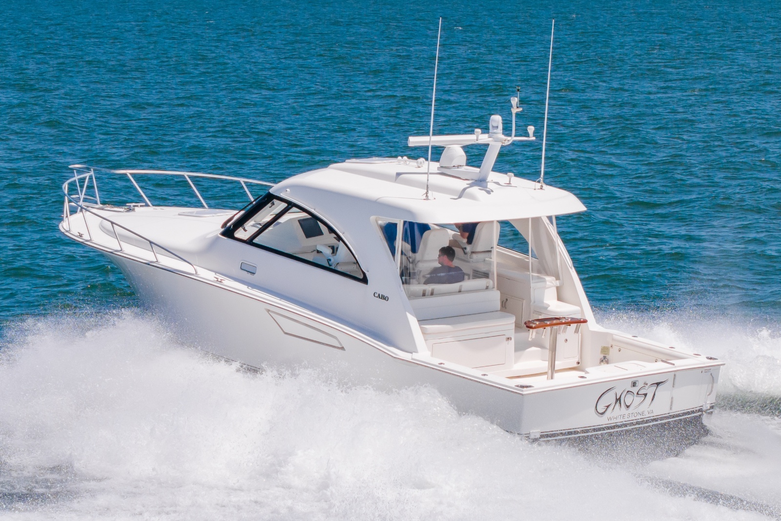 40 Cabo 2013 Ghost 05