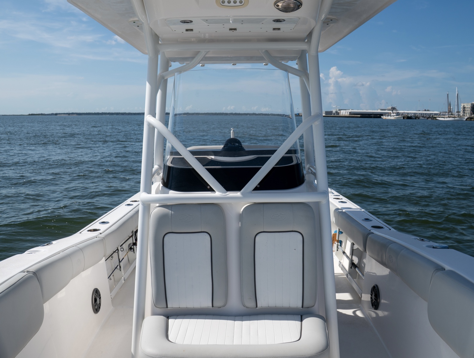 2022 Sea Fox 248 Commander