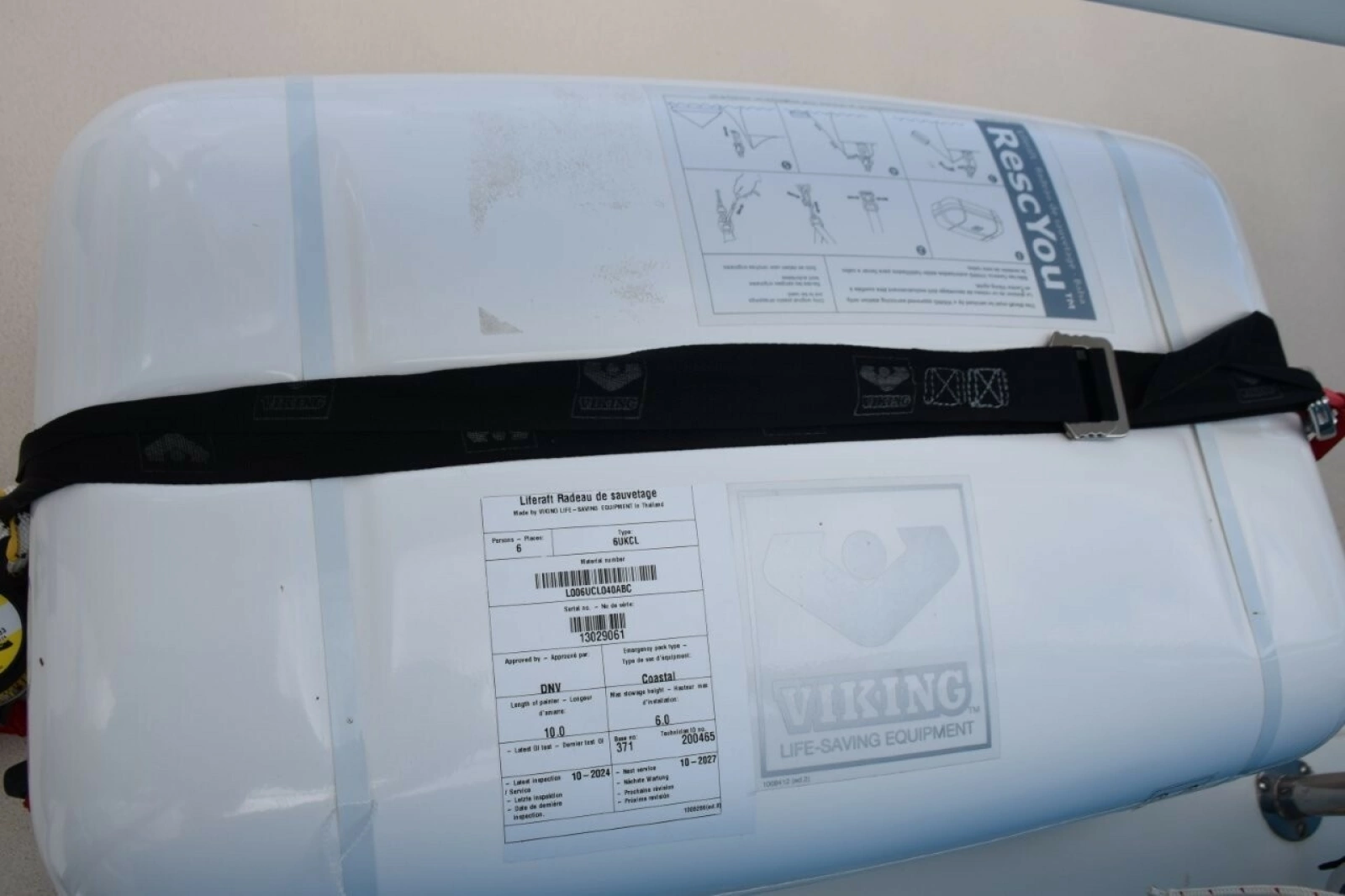 Newer 6 Man Viking Emergancy Cannister Raft