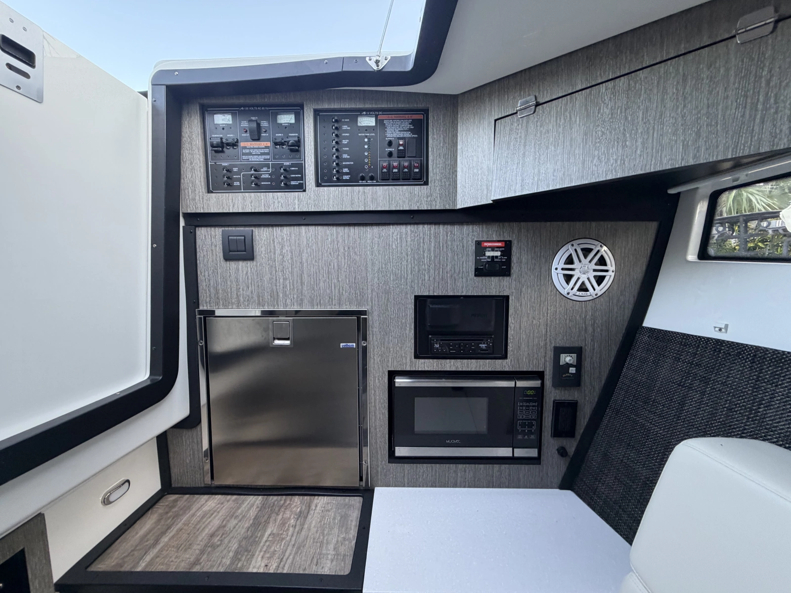 2021 Monterey 385SE Super Express