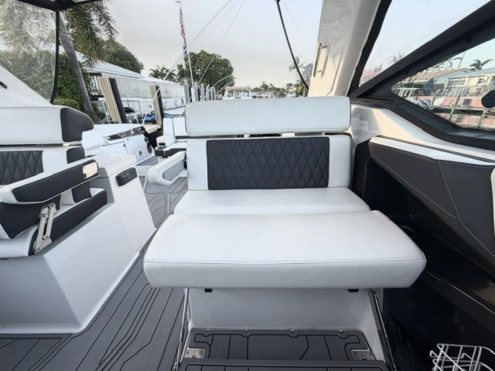 2021 Monterey 385SE Super Express