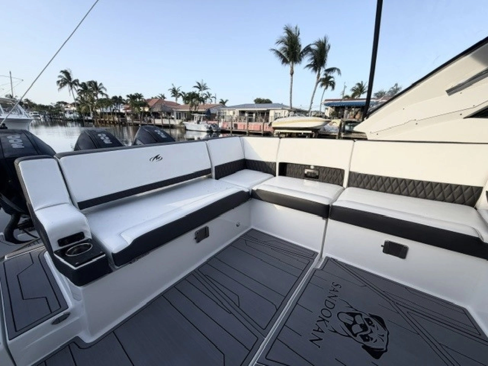 2021 Monterey 385SE Super Express