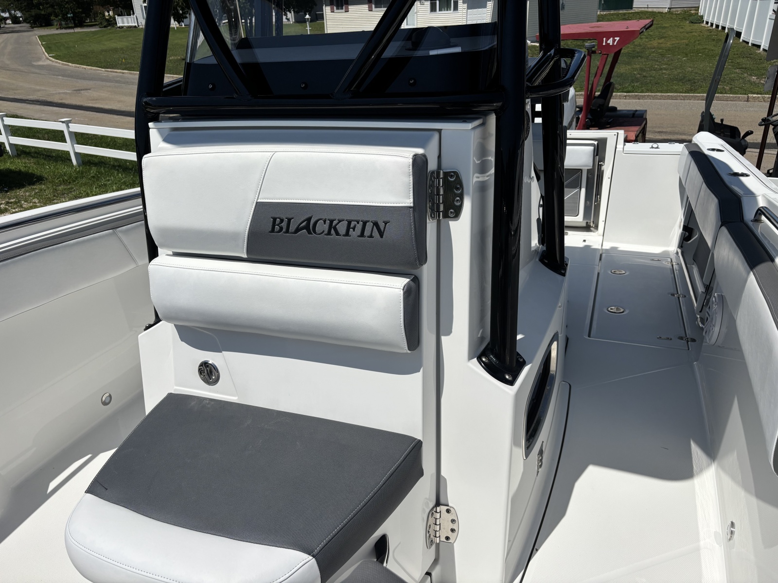2020 Blackfin 242CC