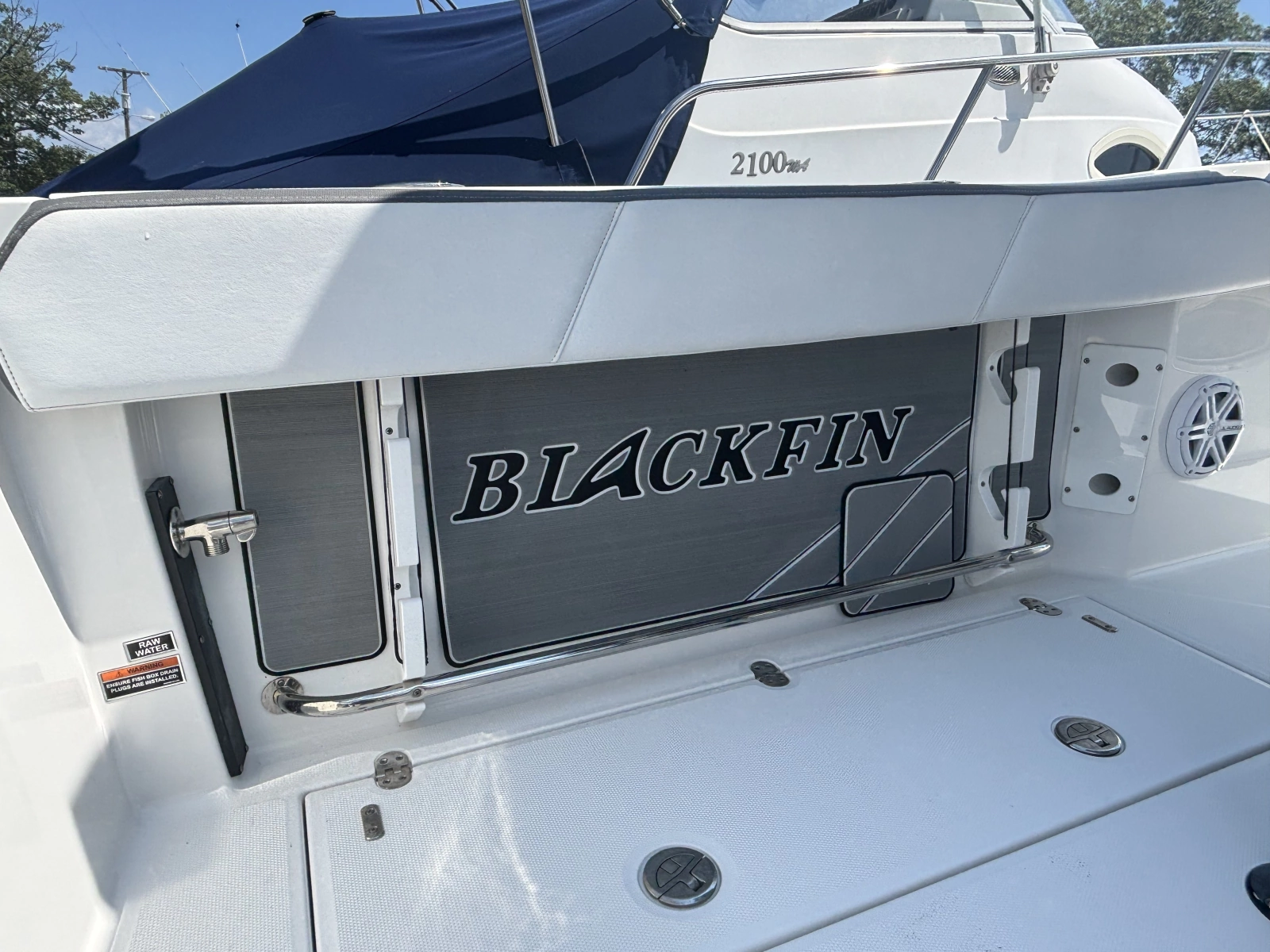 2020 Blackfin 242CC