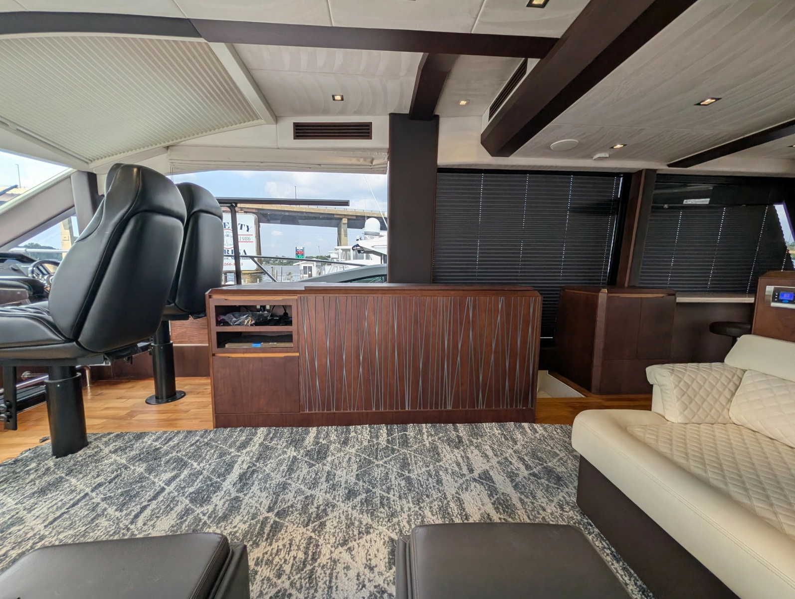 2018 Galeon 640 FLY