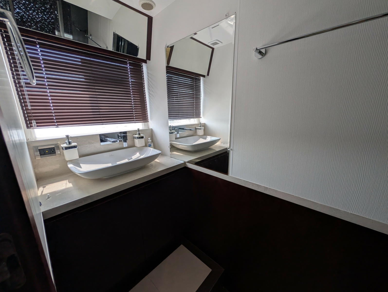 2018 Galeon 640 FLY