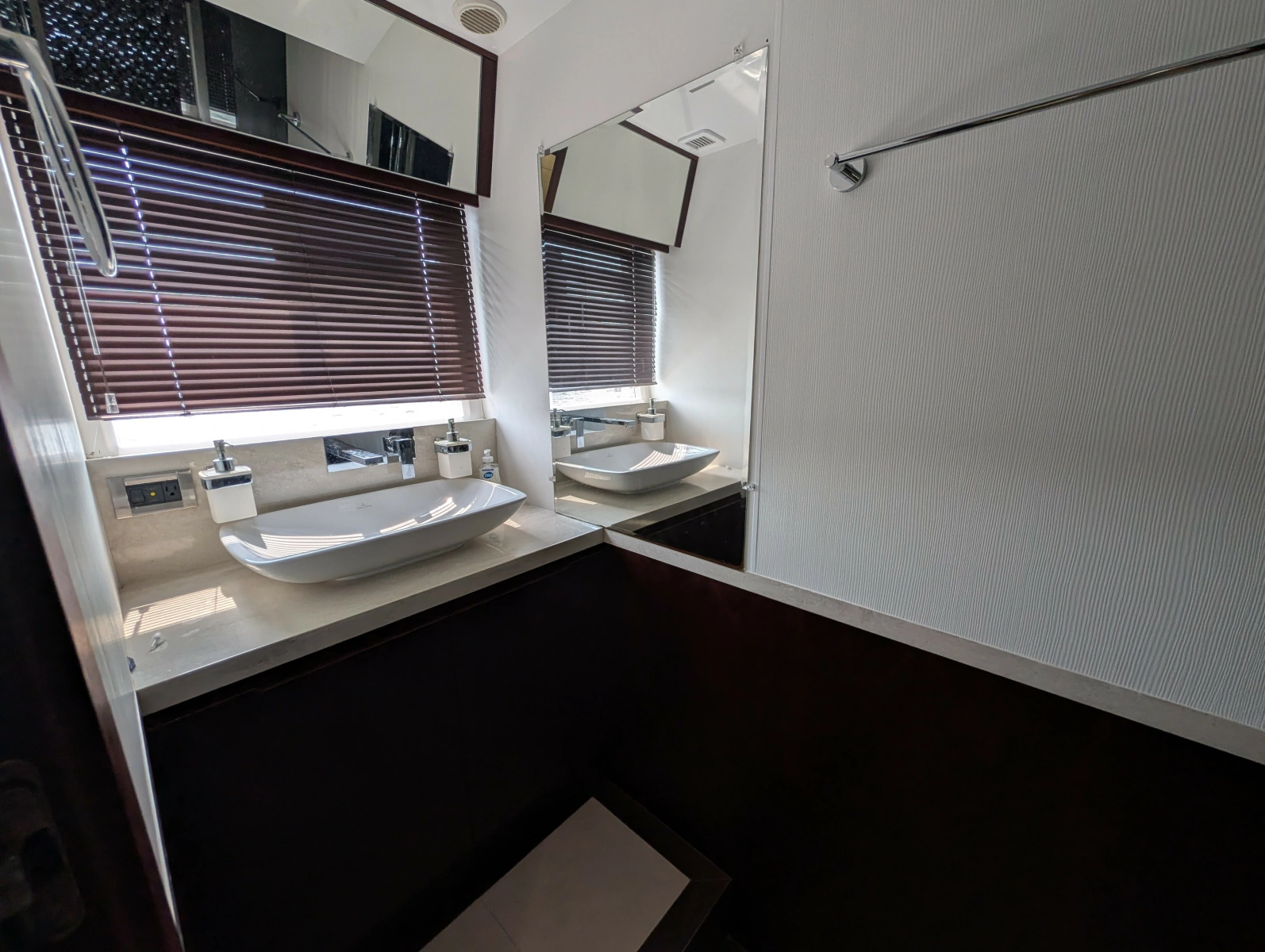 2018 Galeon 640 FLY