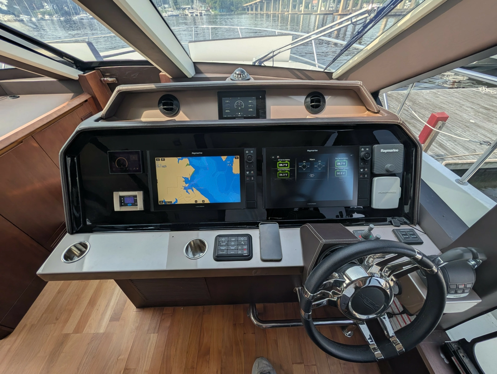 2018 Galeon 640 FLY