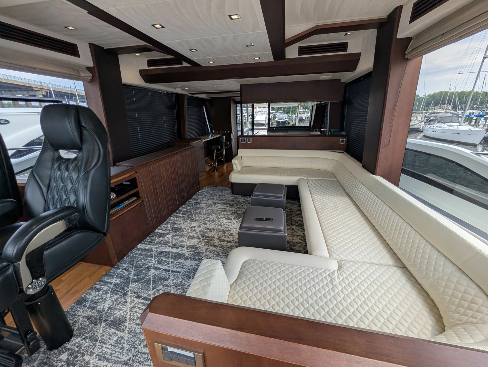 2018 Galeon 640 FLY