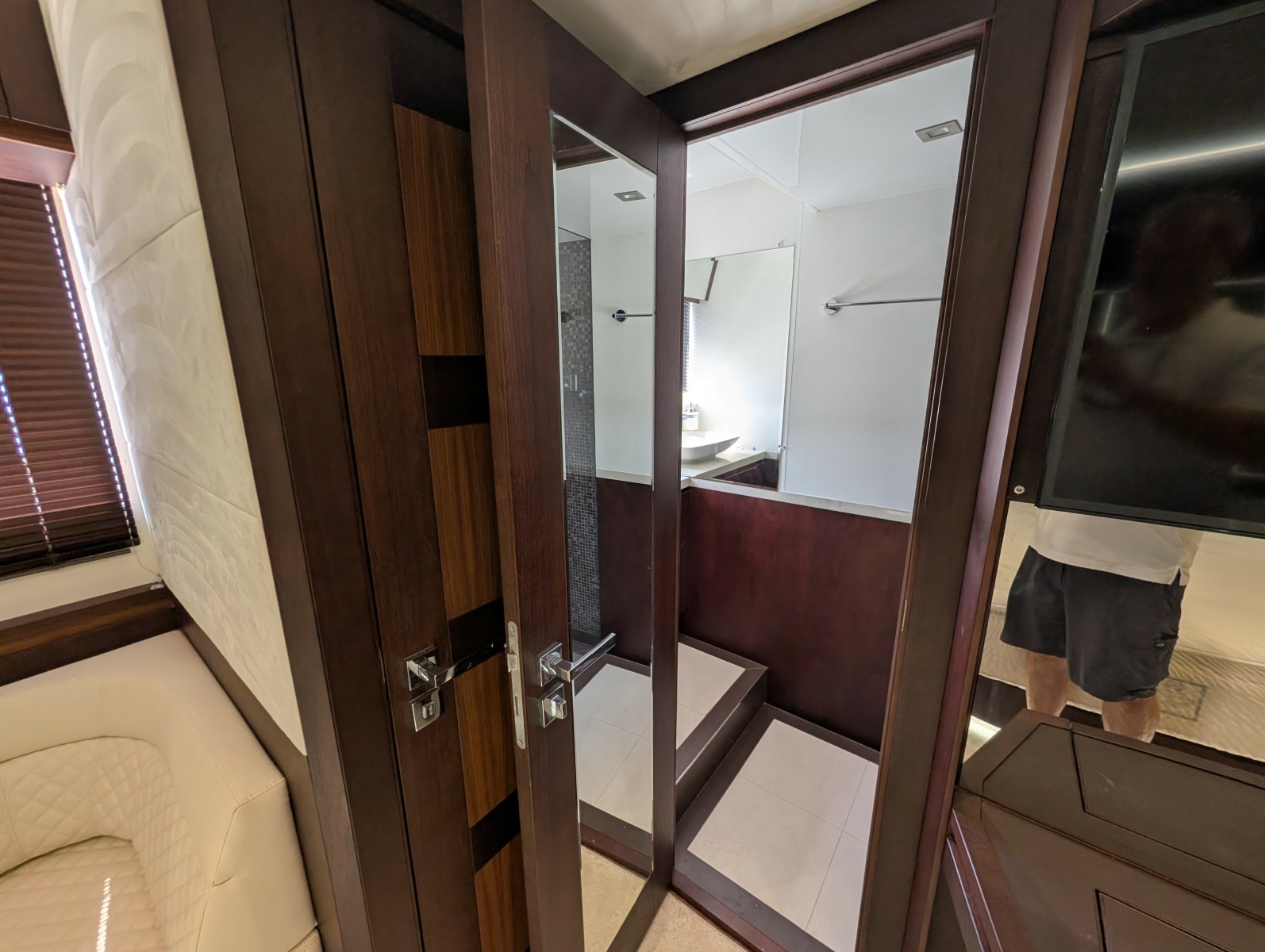 2018 Galeon 640 FLY