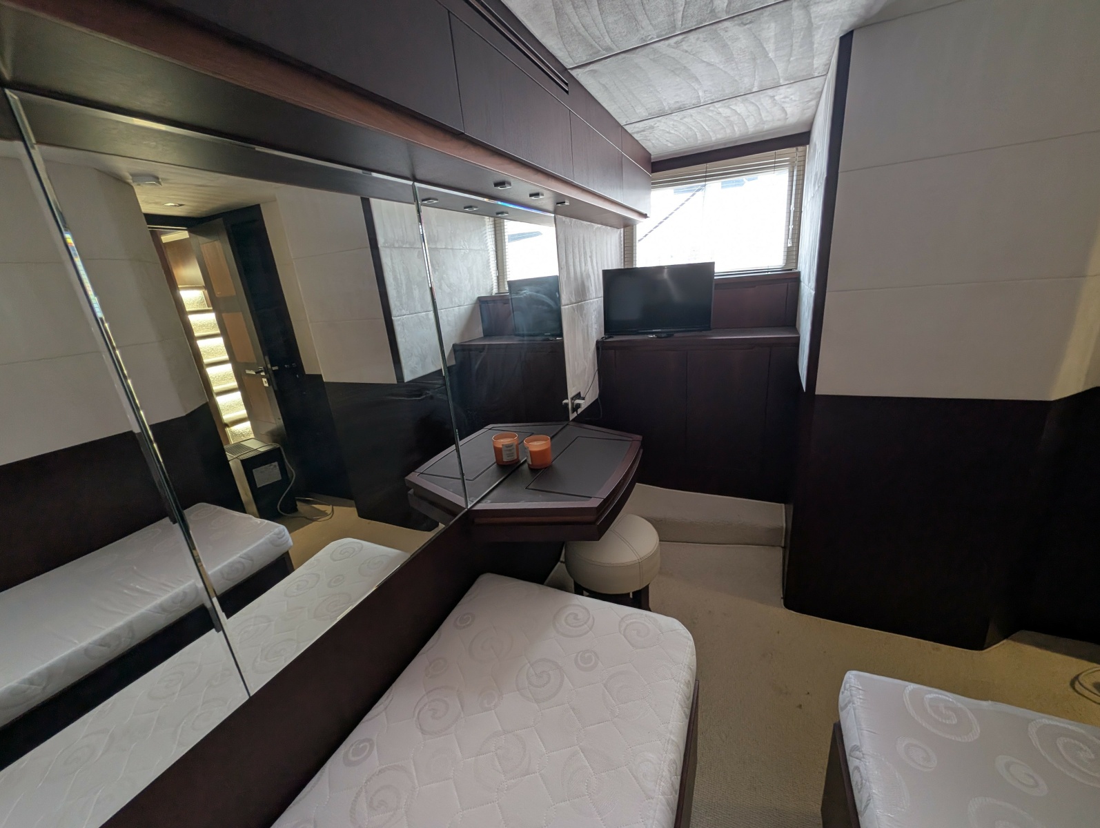 2018 Galeon 640 FLY