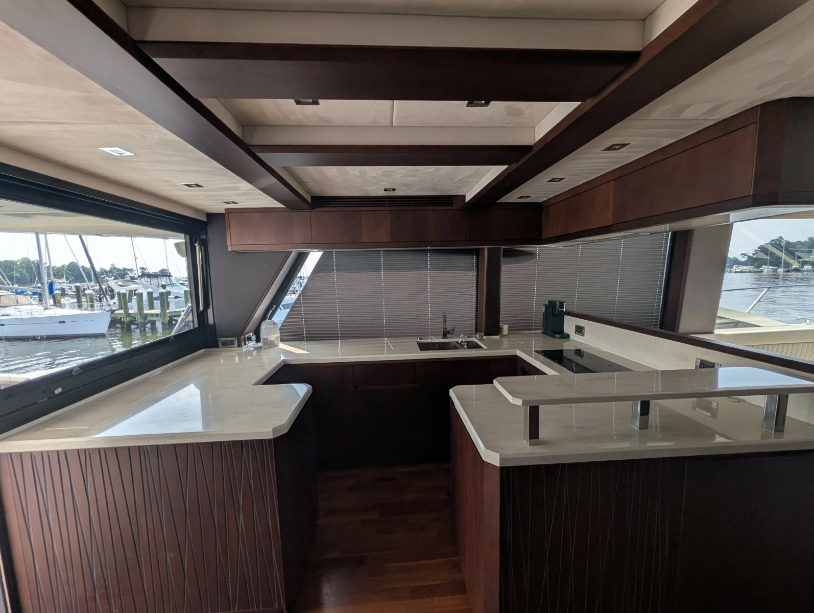 2018 Galeon 640 FLY