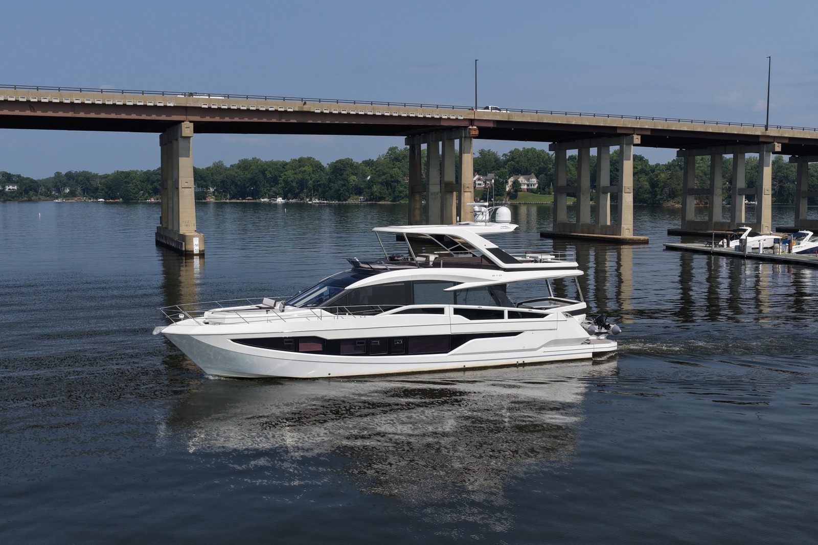 2018 Galeon 640 FLY