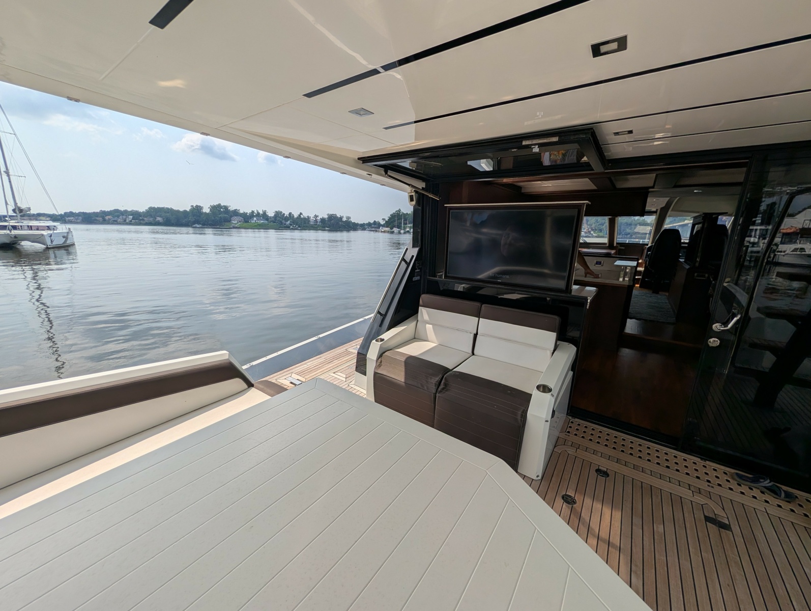 2018 Galeon 640 FLY