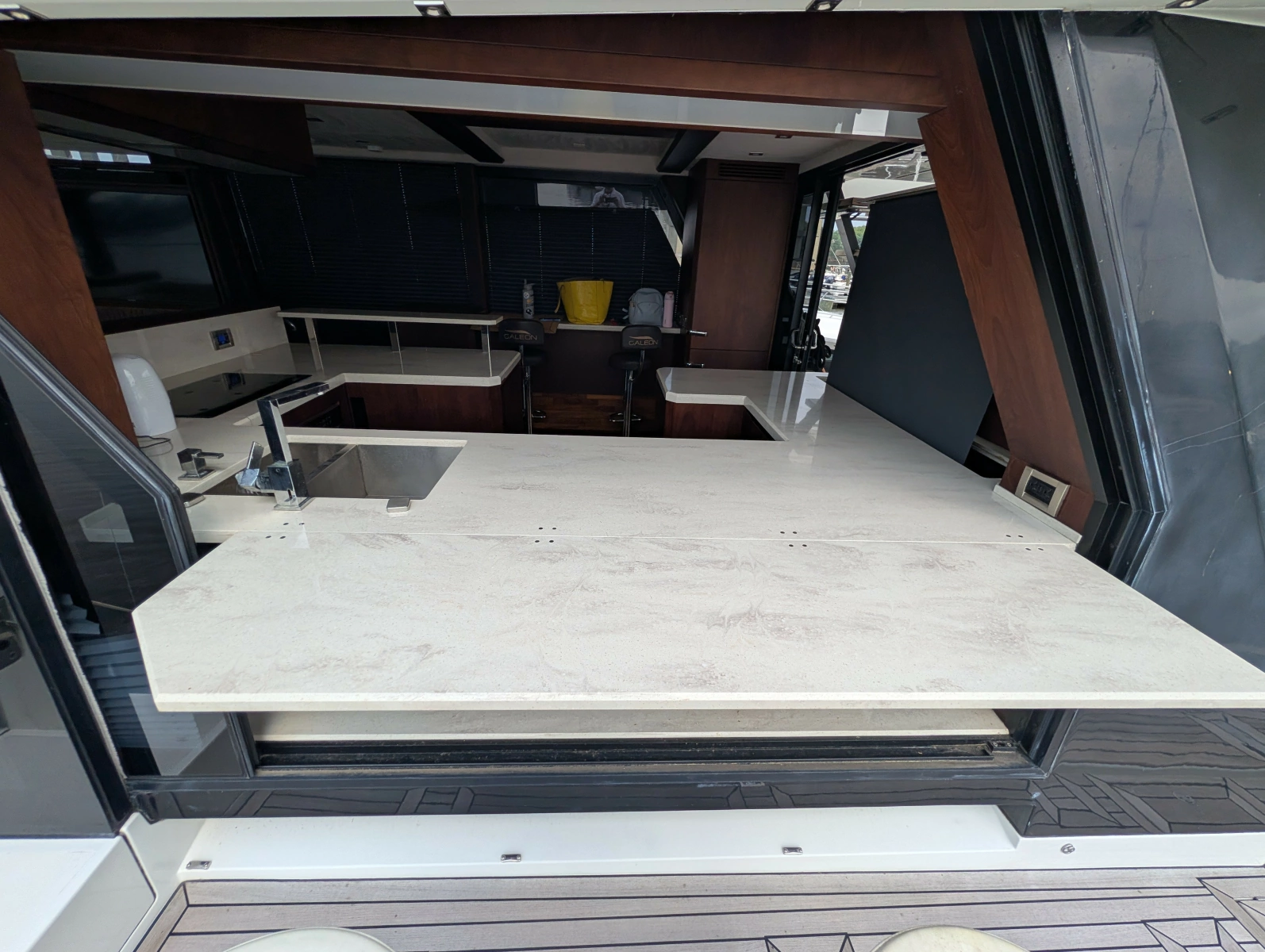 2018 Galeon 640 FLY