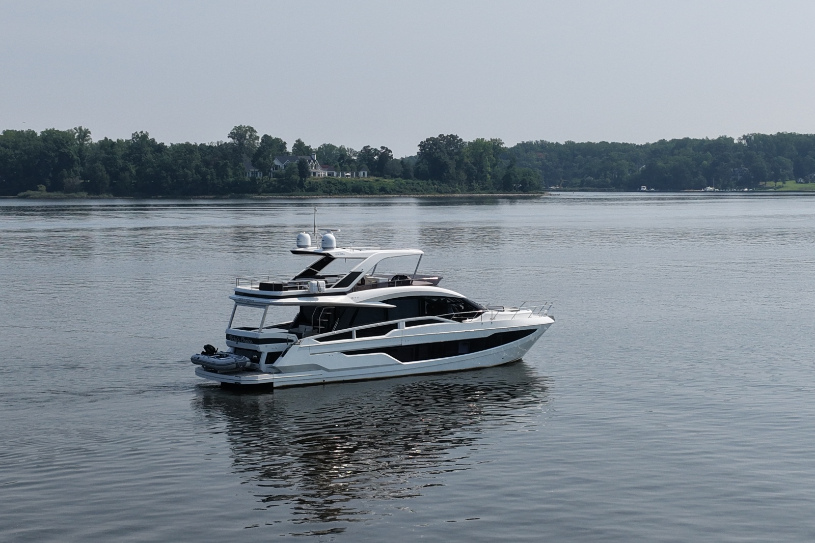 2018 Galeon 640 FLY
