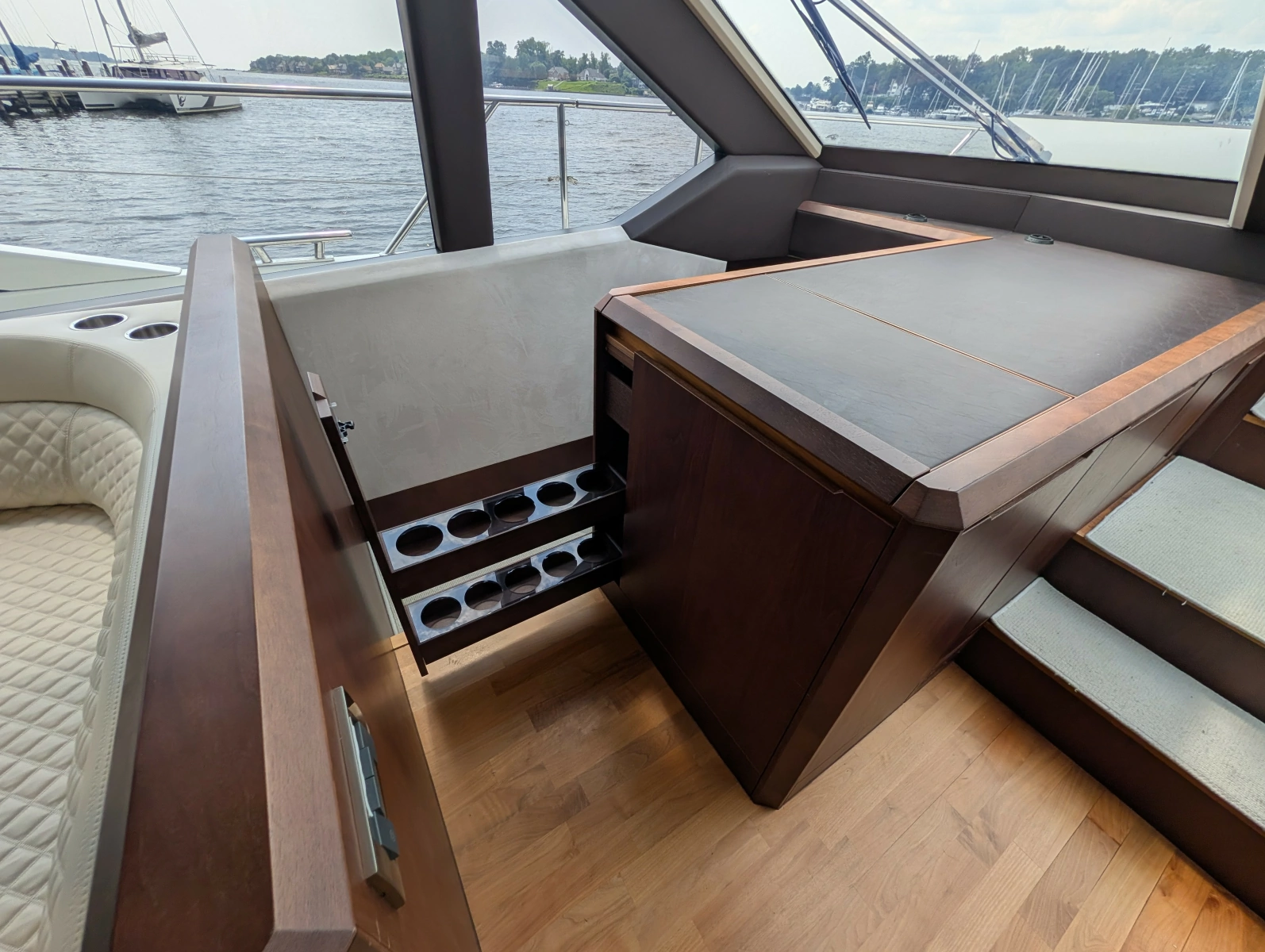 2018 Galeon 640 FLY