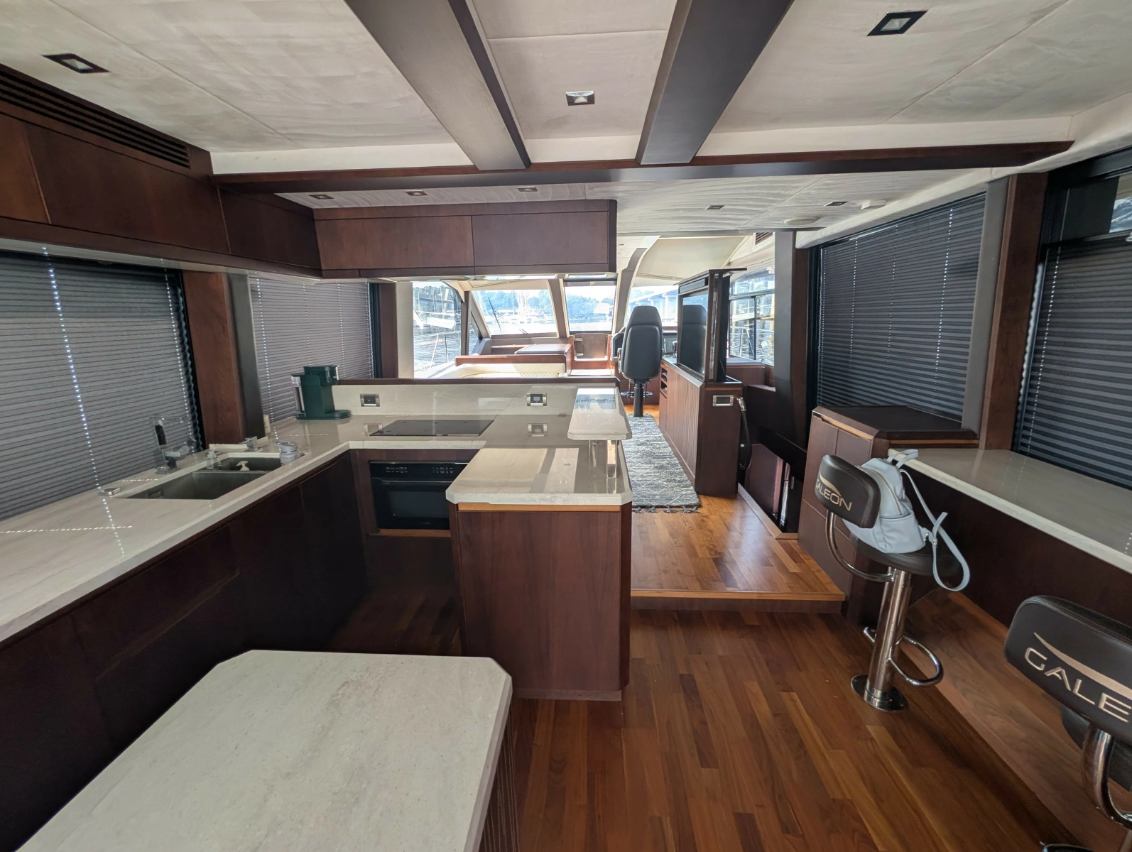 2018 Galeon 640 FLY