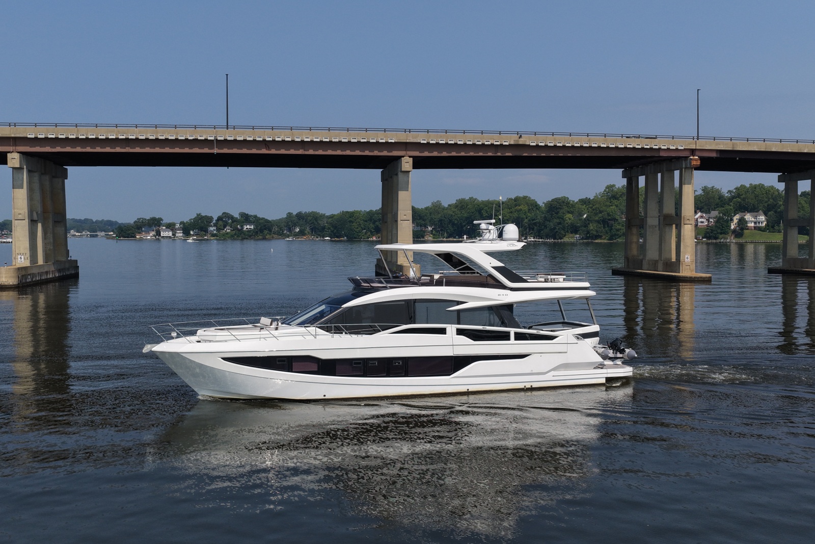 2018 Galeon 640 FLY