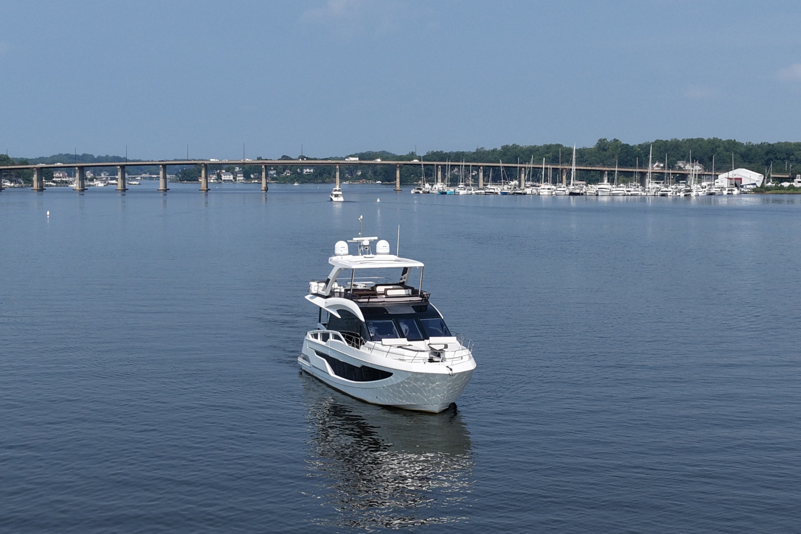 2018 Galeon 640 FLY