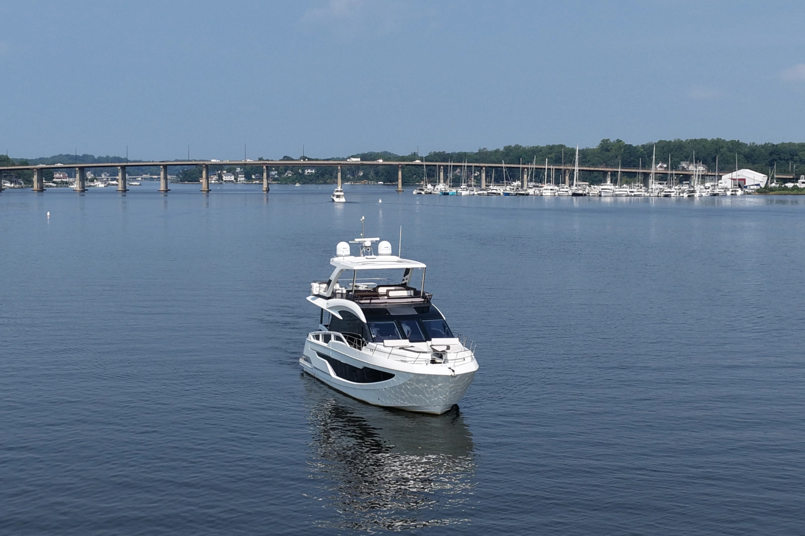 2018 Galeon 640 FLY