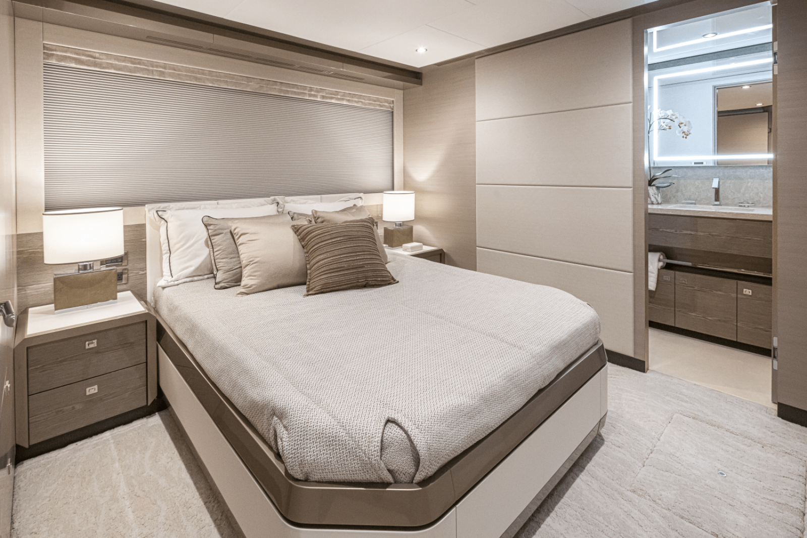 2025 Ocean Alexander 27R