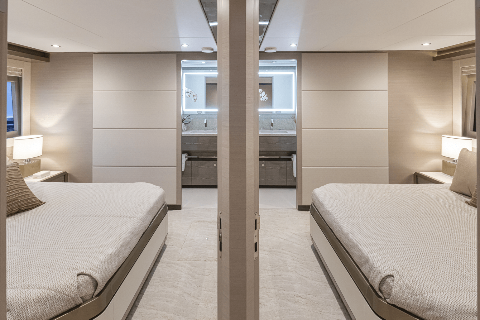 2025 Ocean Alexander 27R