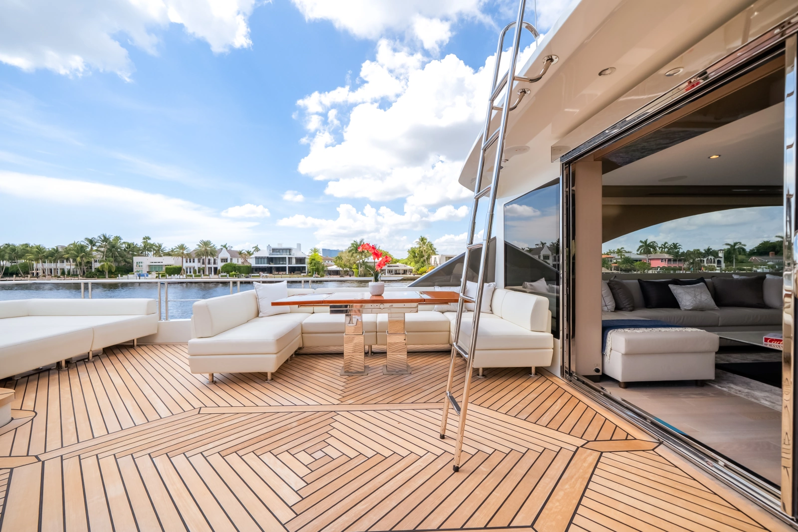 2025 Ocean Alexander 27R
