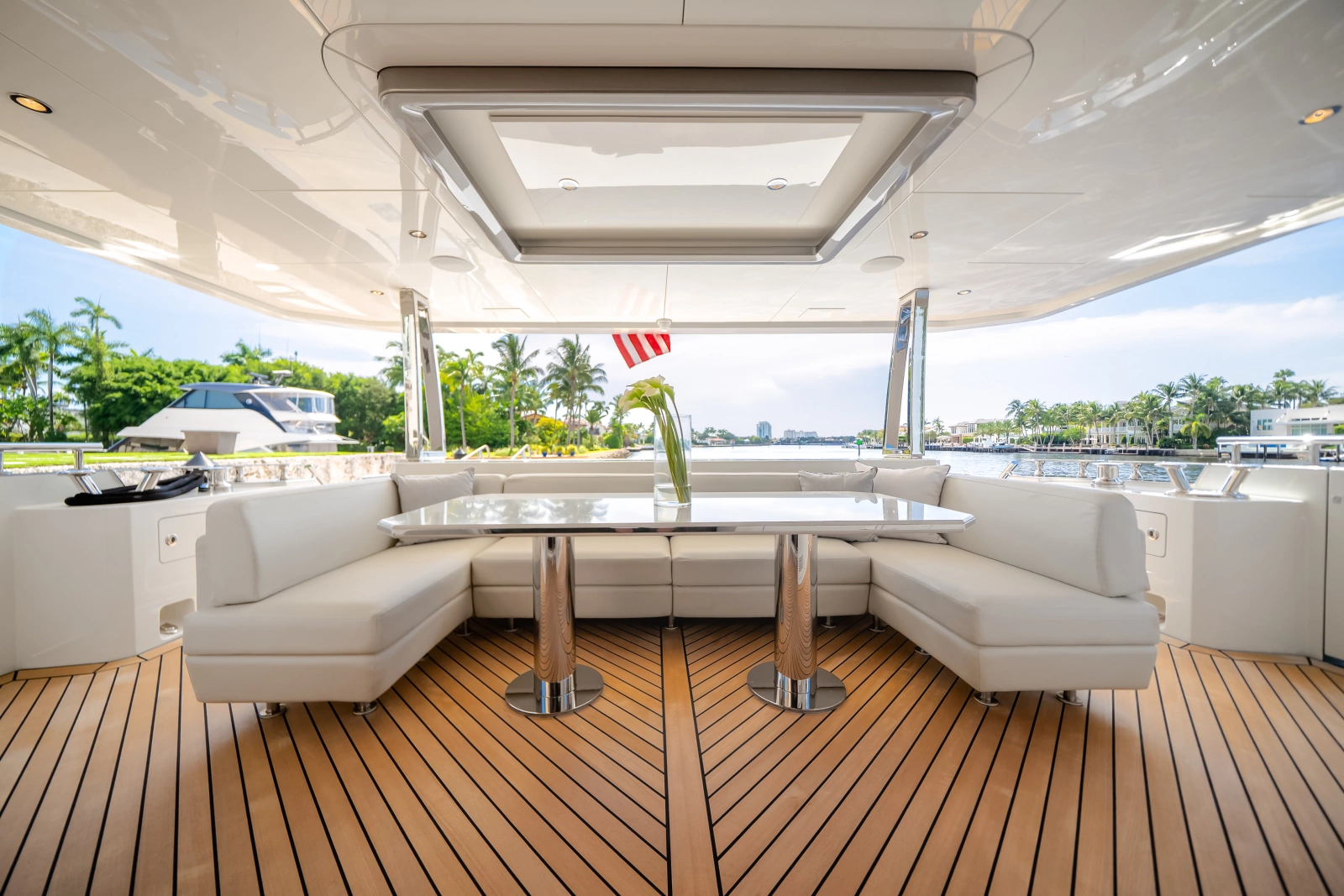 2025 Ocean Alexander 27R